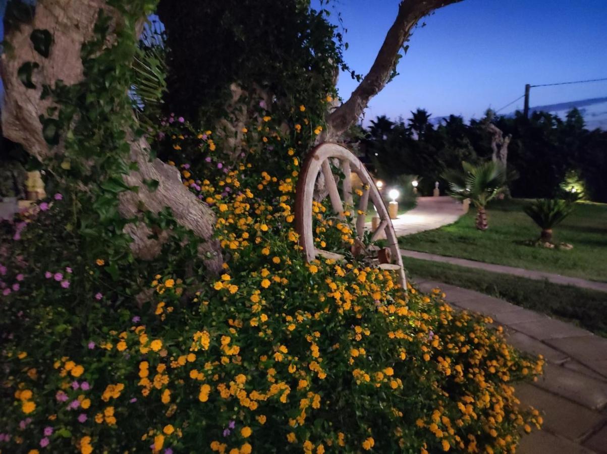 Giardini Di Marzo Villa Felline Bagian luar foto